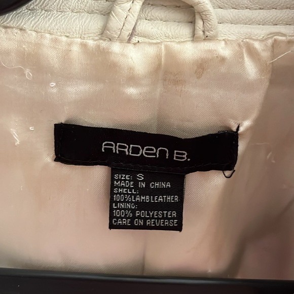 Off white leather jacket - Picture 9 of 9